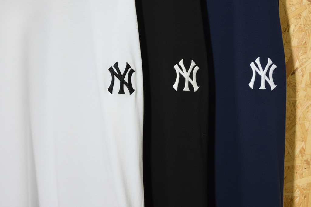 “Sleek Black Men’s Trousers – Stylish & Comfortable Lower Wear”